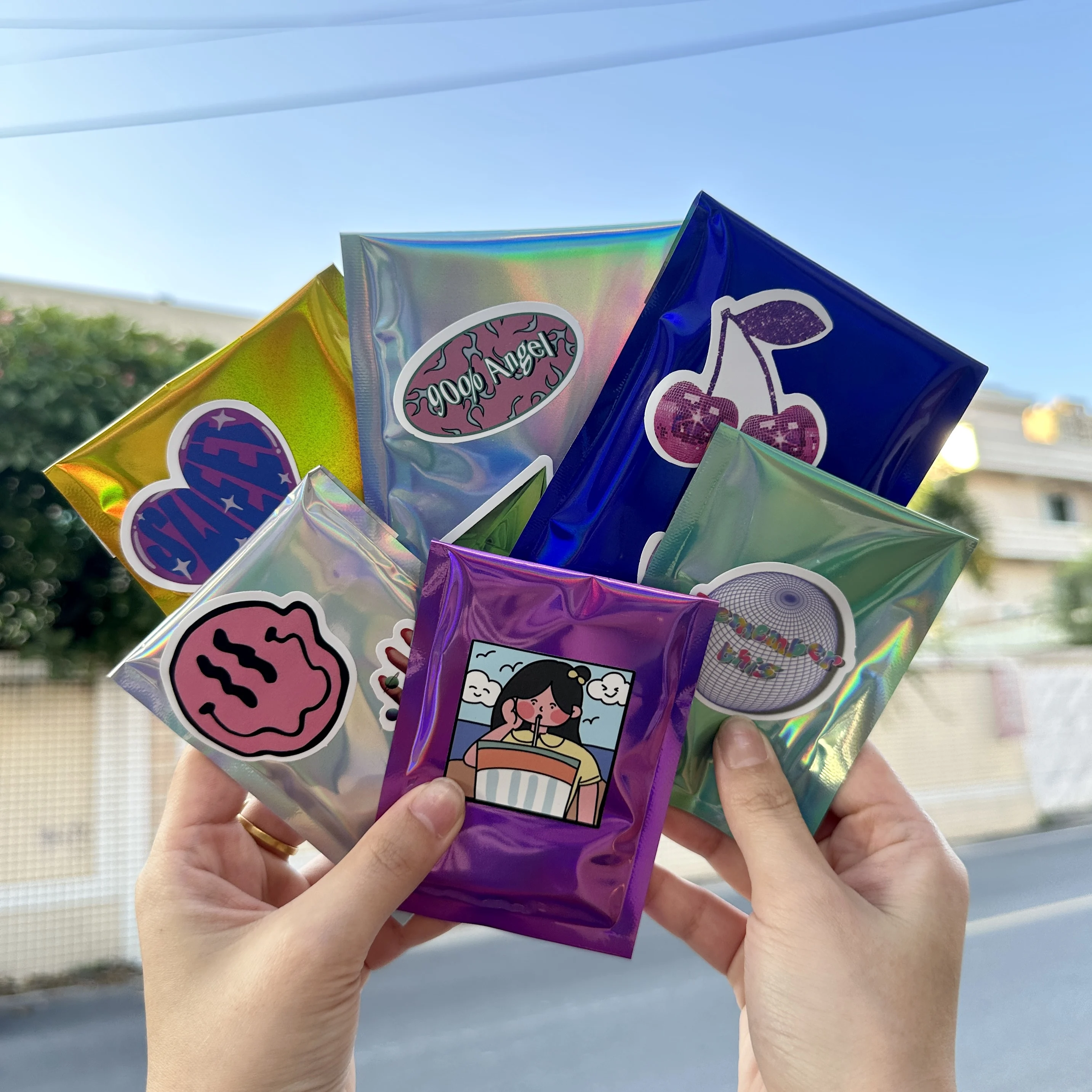 50pcs 색상 레이저 셀프 인감 홀로그램 봉투 택배 가방 선물 카드, 엽서, 배지..