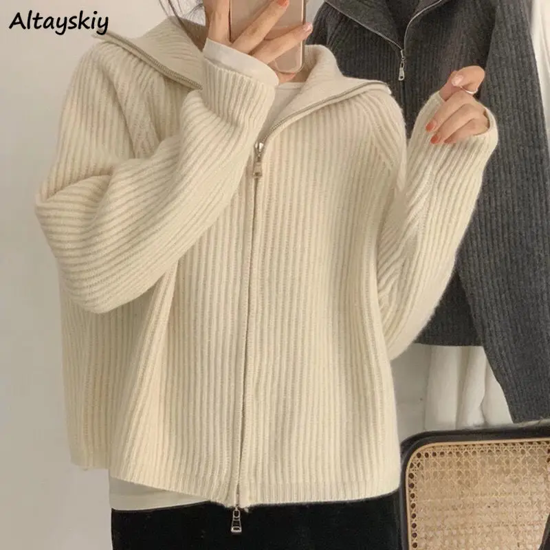 

Кардиганы женские Мешковатые, 6 цветов, Ulzzang, однотонные, на молнии, простой дизайн, милые, теплые, вязаные, в стиле Харадзюку, с лацканами, BF, популярные, универсальные