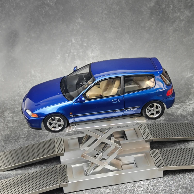 CLD ダイキャストモデル 1:18 ホンダ EG6 SiR (SiRII) カー