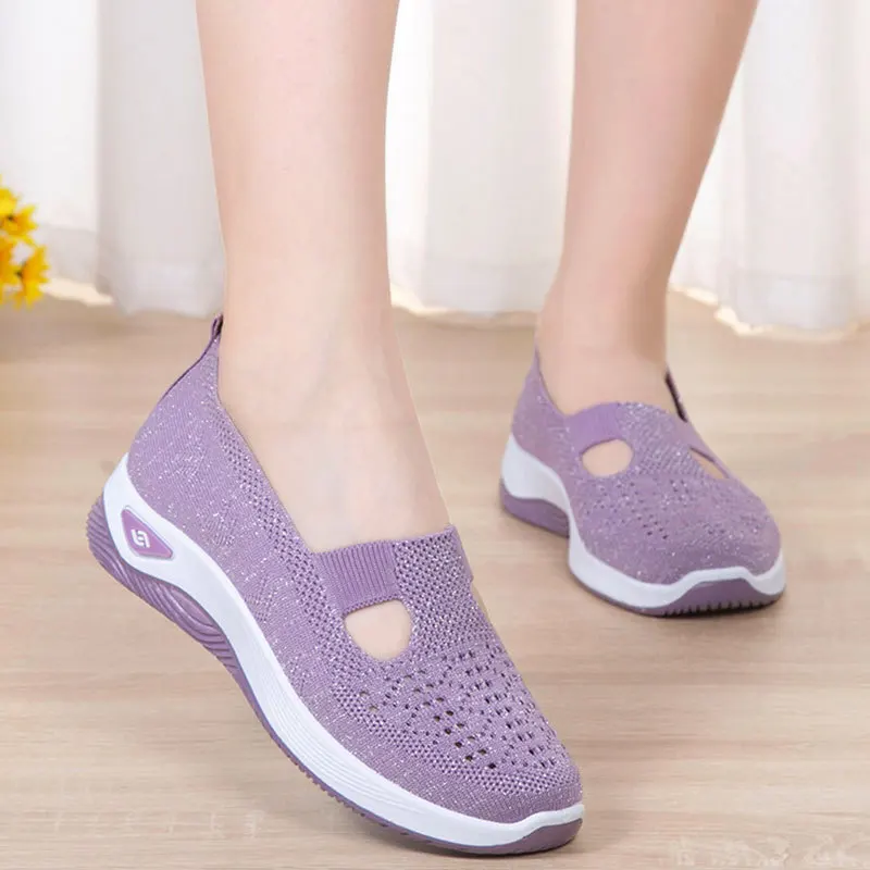 

2024 Casual Women's Shoes Comfortable Breathable Women Flat Shoes Summer Soft Bottom Fashion Hollow Mom Shoes Lady Single