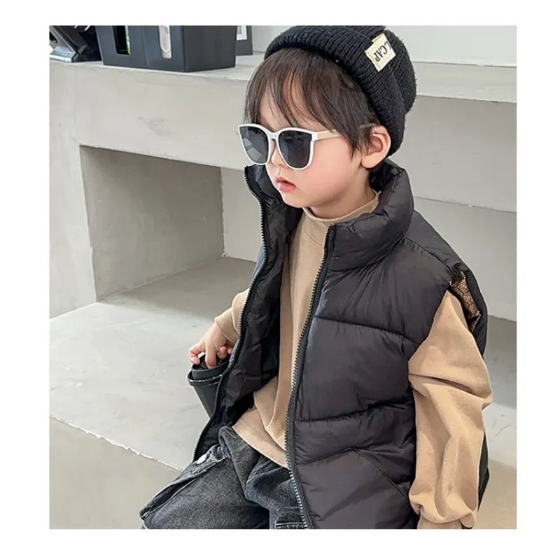 2024 Autumn Winter Children Winter Casual Black Thick Warm Vest Kids Cool Waistcoat Thick Vest with Camisole for External Wear