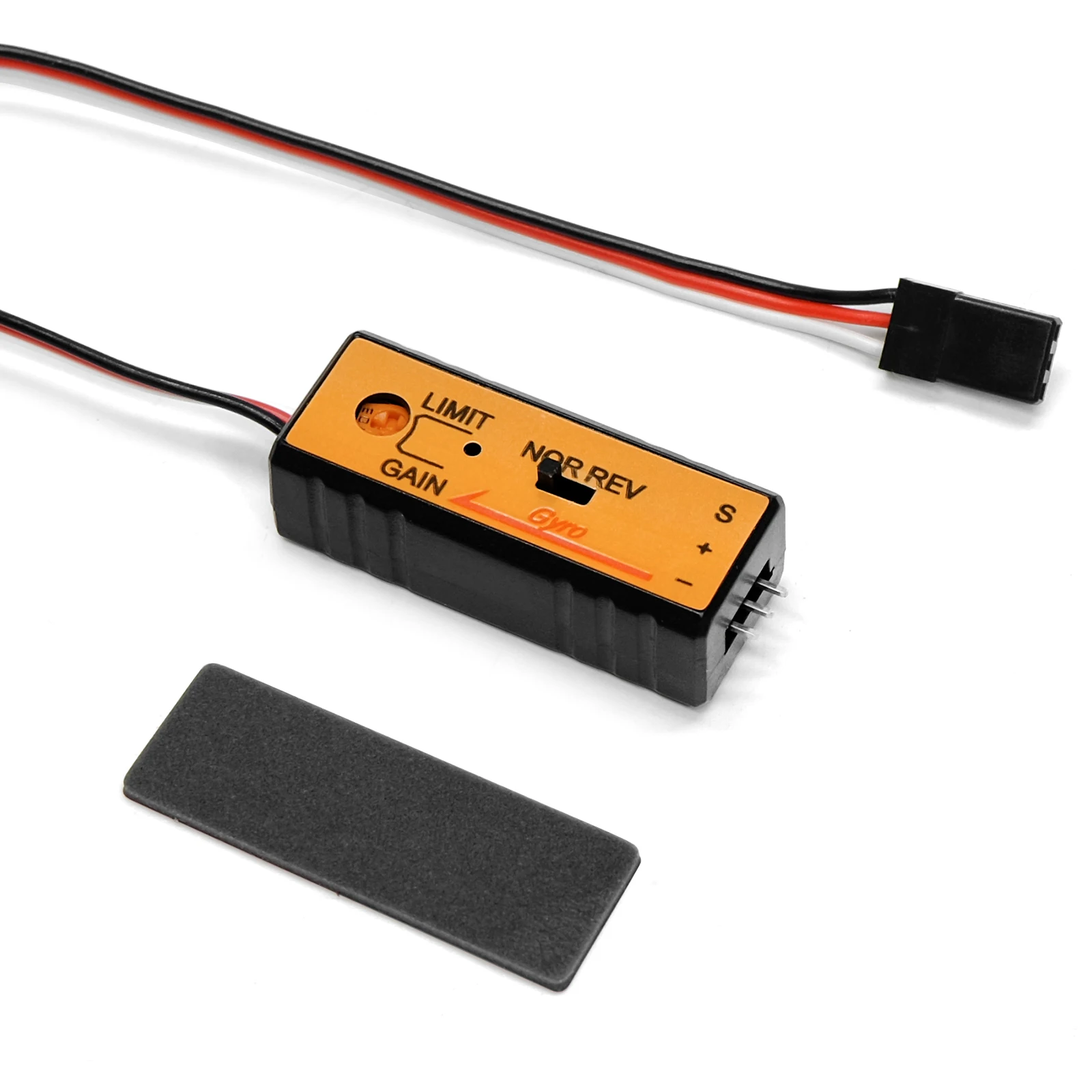 Module gyroscopique pour voiture RC dérive installé, assurant une tenue de route stable