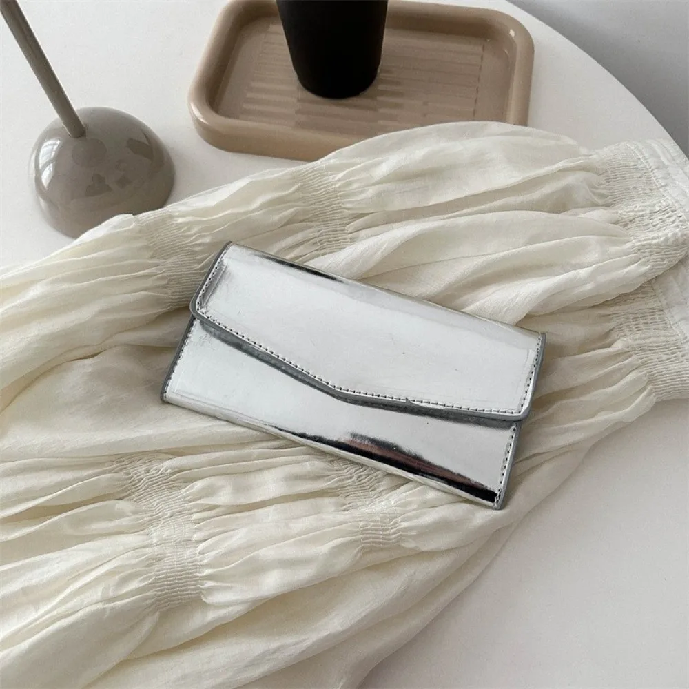 Tragbare PU-Leder Geldbörse mit langem Reißverschluss, Damen-Clutch, leichte Handgelenktasche für Frauen, orientiert auf die weibliche Bedürfnisse. – Detail 12
