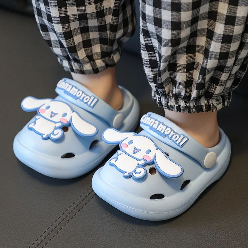 

Sanrio Children'S Cartoon Anti-Slip Soft-Soled Slippers Boys And Girls Bathroom Slippers Super Cute Baby Home Casual Shoes