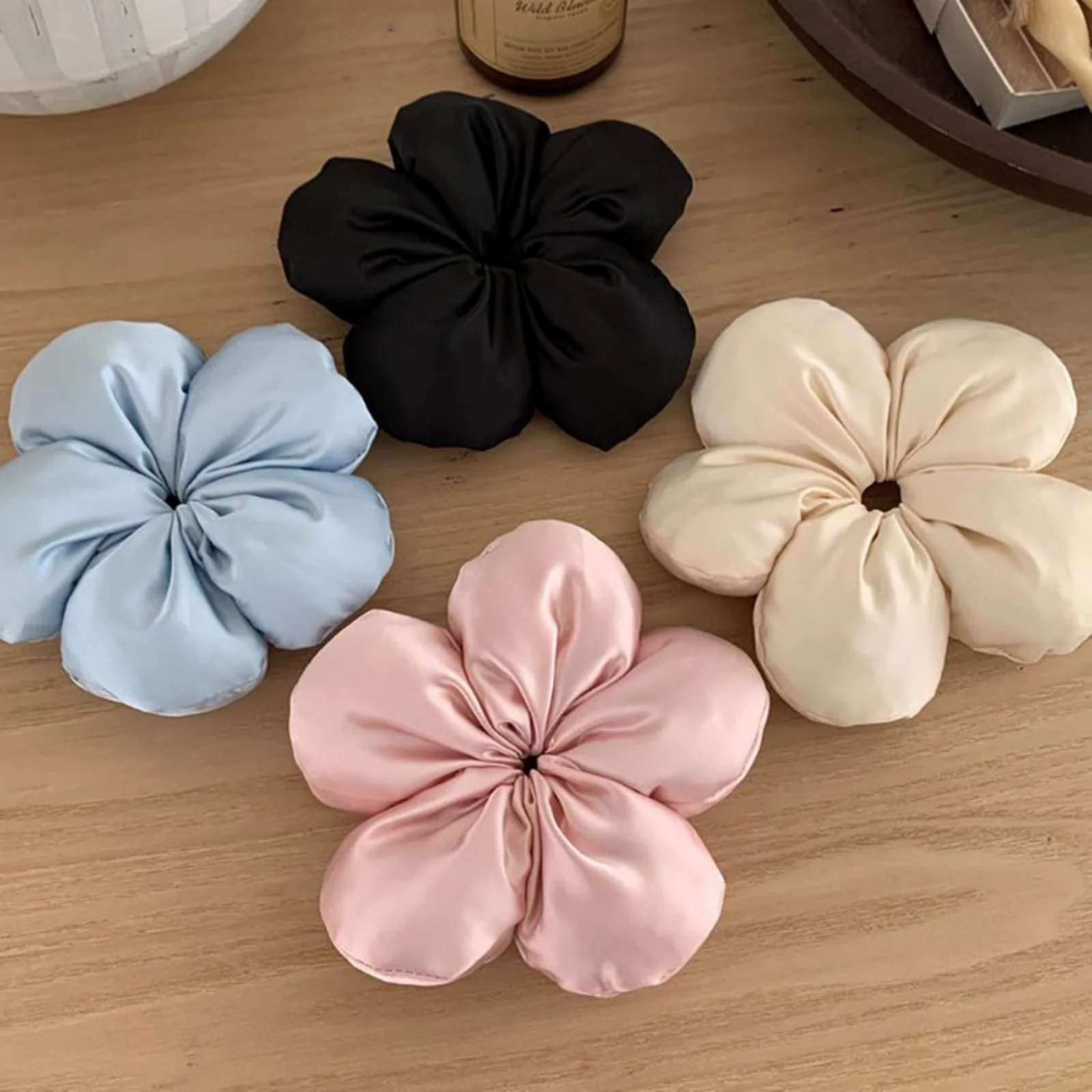 1PC　Large Satin Flower Hair Scrunchies,Chic Blossom - Shaped Hair Ties,Multiple Colors for Women's Stylish Updos