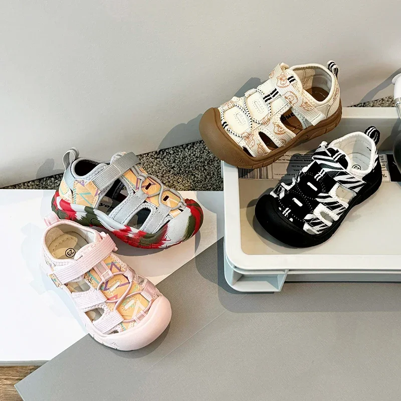 New Children's Summer Beach Sandals Girls Size 21 To Size 30 Boys and Girls Sandals Children Summer School Sports Shoes