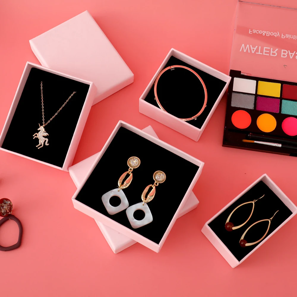 30pcs Bulk Black White Kraft Jewelry Gift Box Cardboard Travel Ring Necklace Earring Packaging Organizer Boxes Case With Sponge