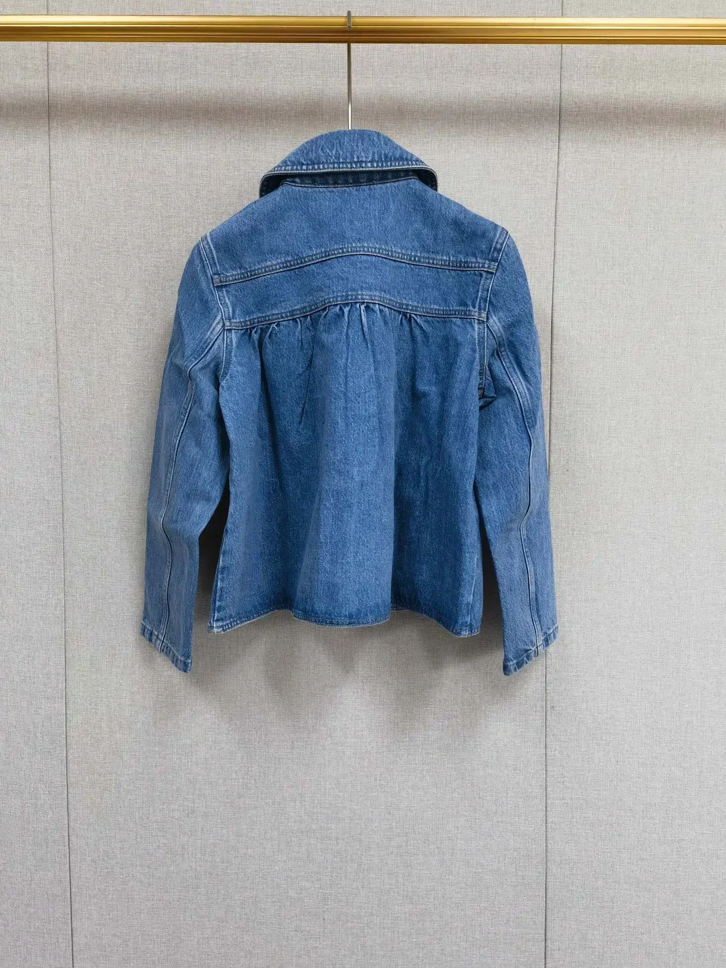 Early Autumn 2024 Women Solid Color Denim Jacket Single Breasted Fashion Cotton Pleated Female Peter Pan Collar Short Coat 4