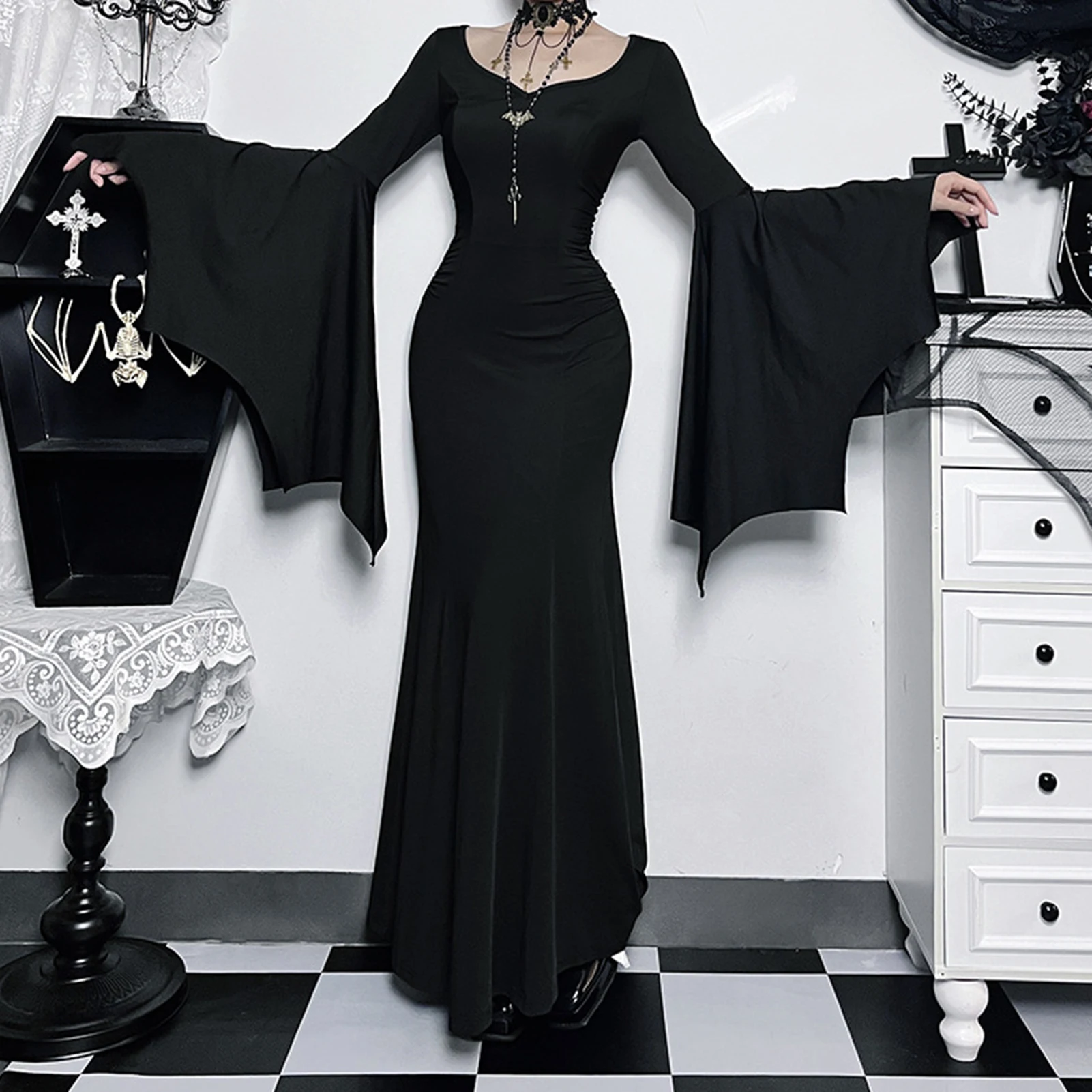 dress morticia addams