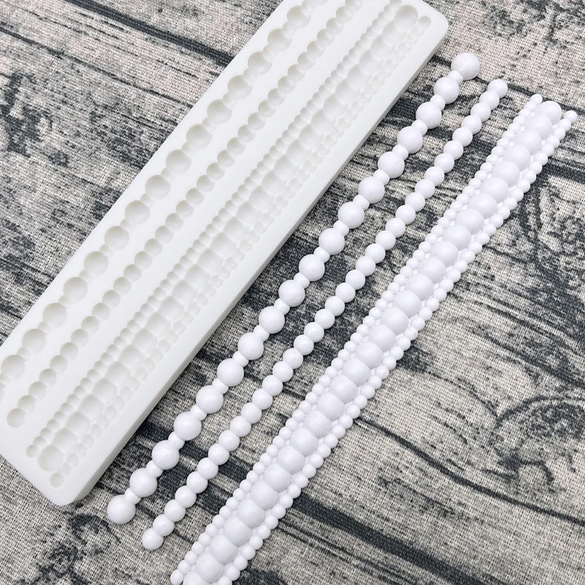 Pearl Rope Wave Flower Gemstone Shape Cake Side Lace