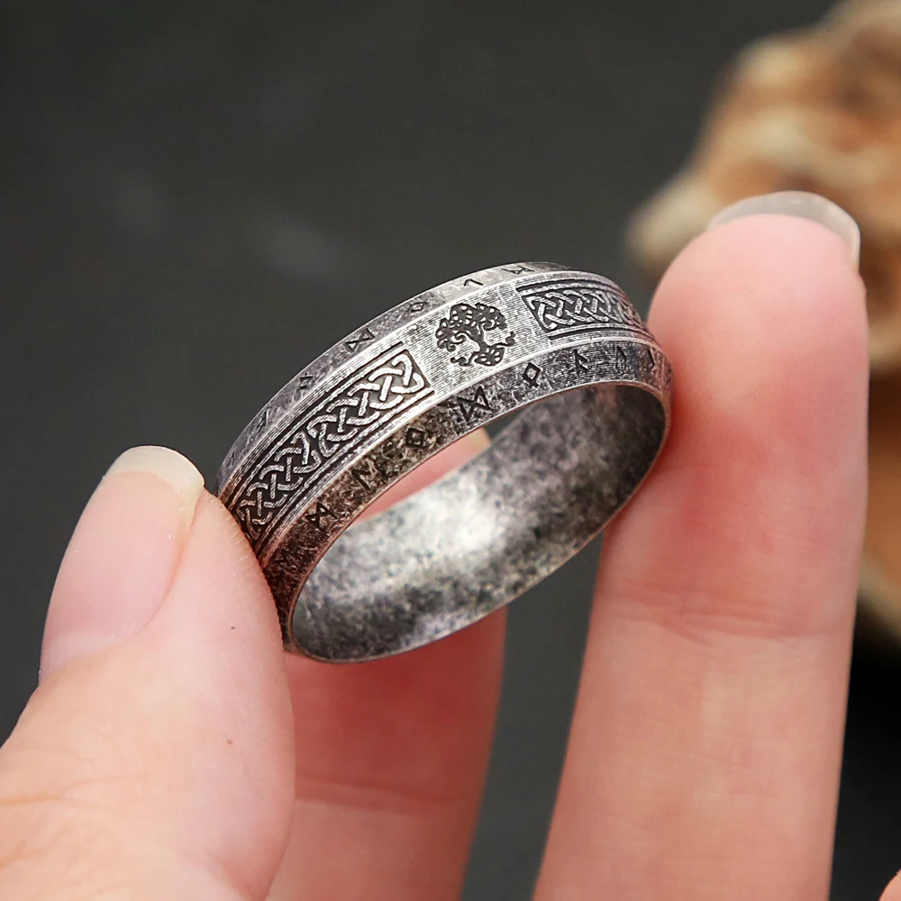 Stainless Steel Ring Fashion Vintage Nordic Tree of Life Ring for Men Women Viking Rune Biker Amulet Jewelry Gift