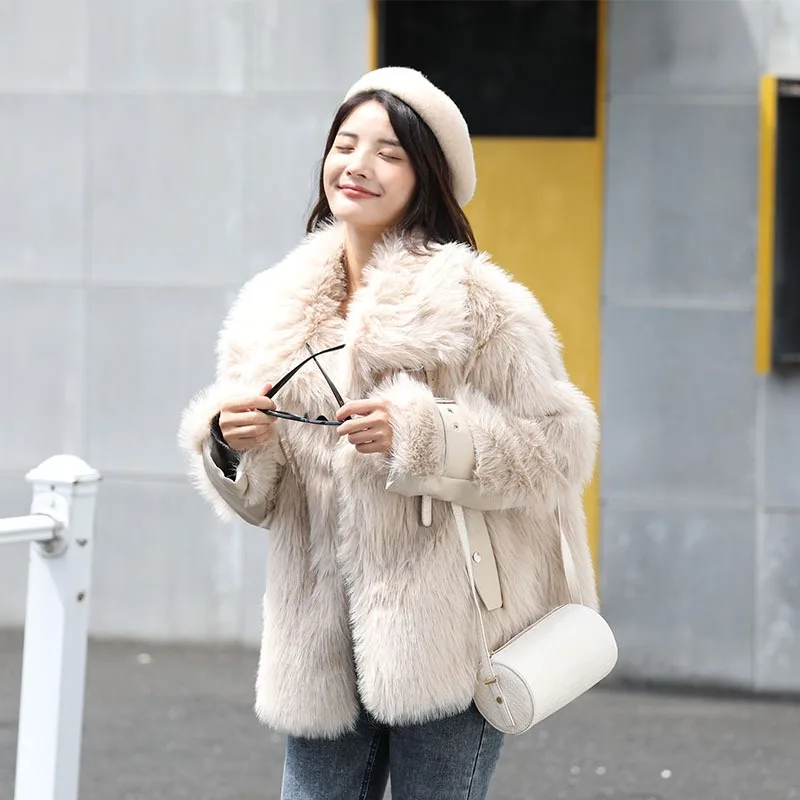 2023 Autumn Winter New Women Hair Fashion Temperament Commuter Leisure Warm Loose Thick Short-length Imitation Fox Fur Coat