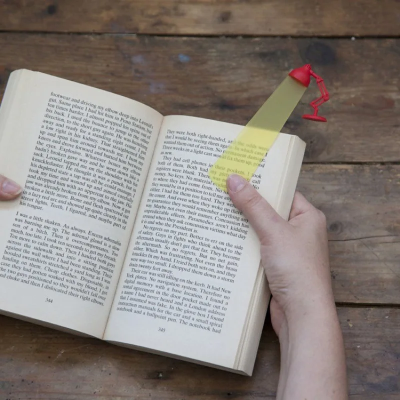 Bookmarks Stationery Supplies Bookmark Page Holder 1Pc Creative Desk Lamp Shaped 3D Plastic Bookmarks