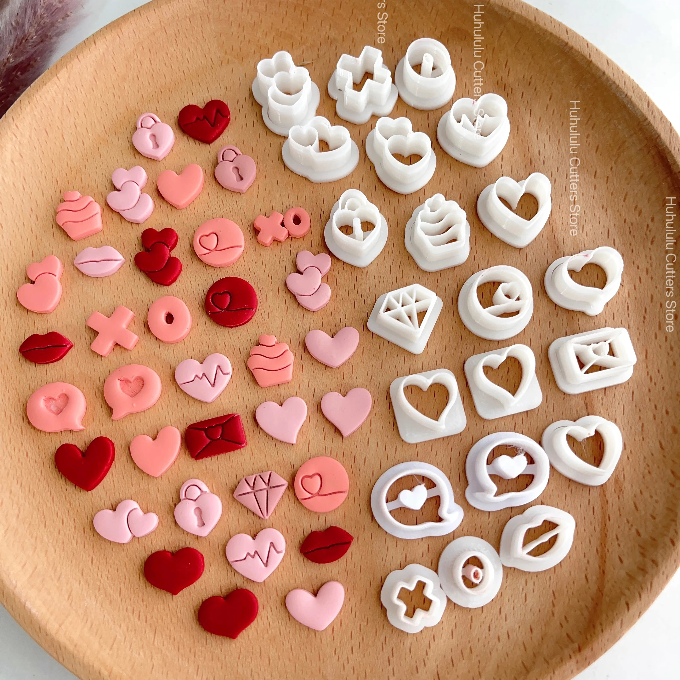Polymer clay earrings cutter Valentine\'s Day Love Soft Pottery Cutters Mold Small size earrings Jewelry Making Cutting Tools