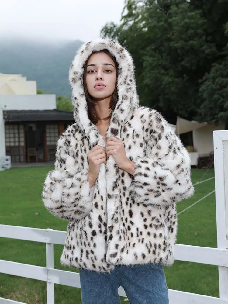 WinterWomensFauxFurHoodedJacketWithHighendAtmosphericand