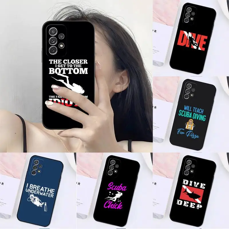 Dive Scuba Diver Shark Diving Phone Case Fundas Per Samsung S30 S21 Fe Ultra S20 Lite S9 S10 E Plus Cover Posteriore Con Design Antiurto