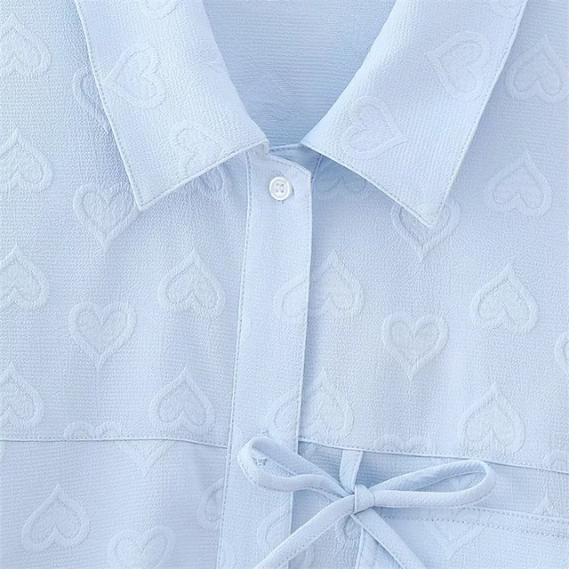 Blusa bordada KEYANKETIAN: Estilo e conforto para a Primavera de 2024