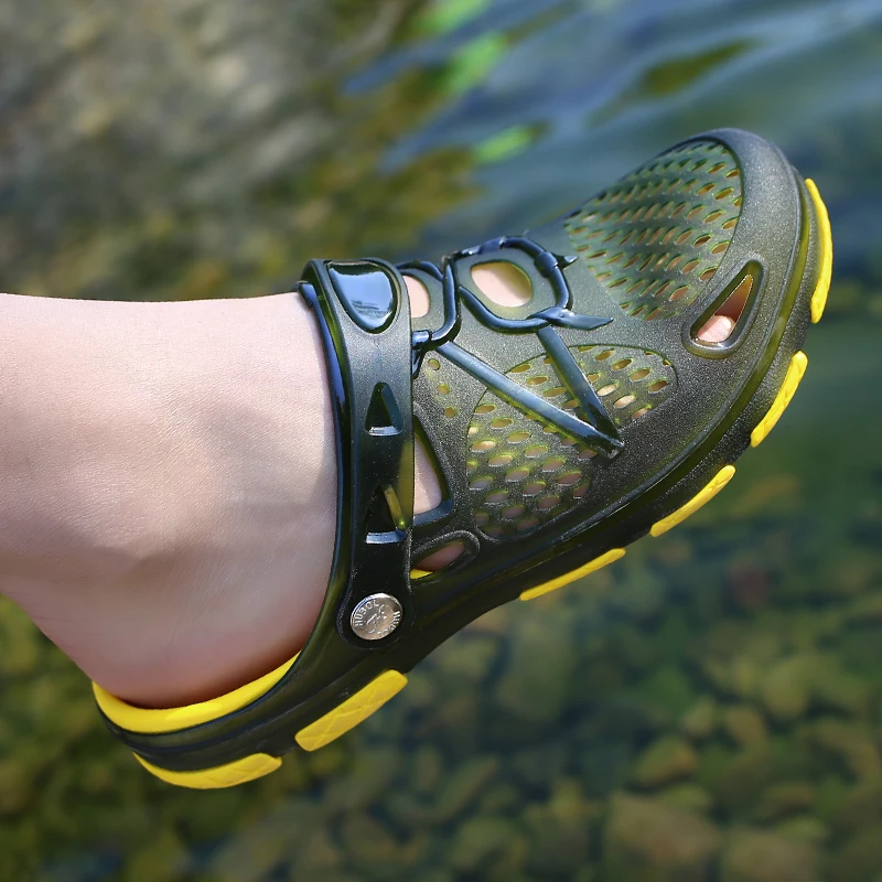 Fashion Slippers Casual Sandals Breathable Non-slip Comfortable Beach Shoes High Quality Home Slippers Outdoor Walking Male Shoe
