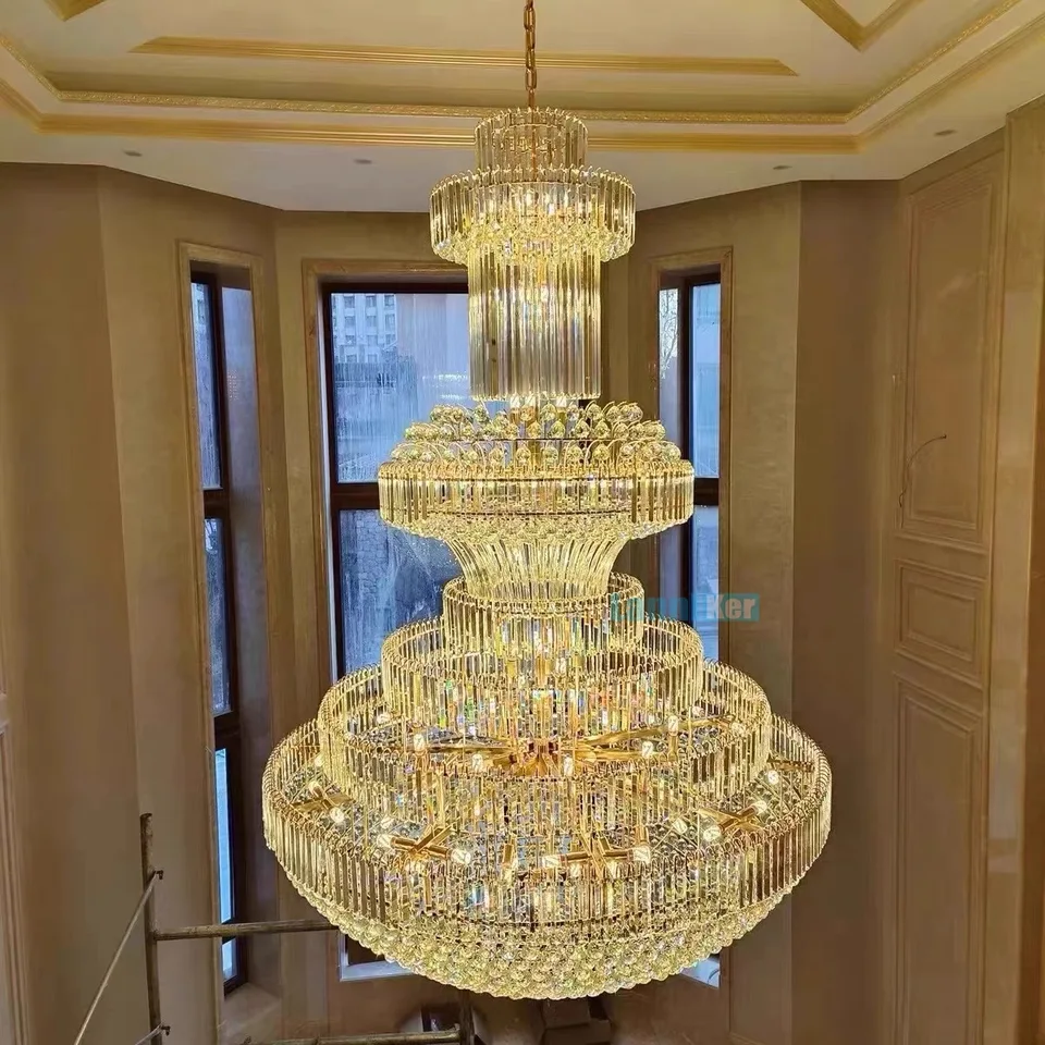 スパイラル型クリスタルシャンデリア