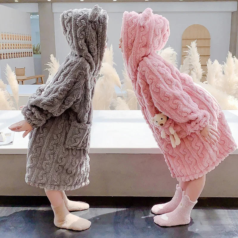Children Sleeping Sleepwear Shower Robe Long Sleeve Hooded Lovely Bear Bathrobes Flannel Pajama Girl Princess Clothing