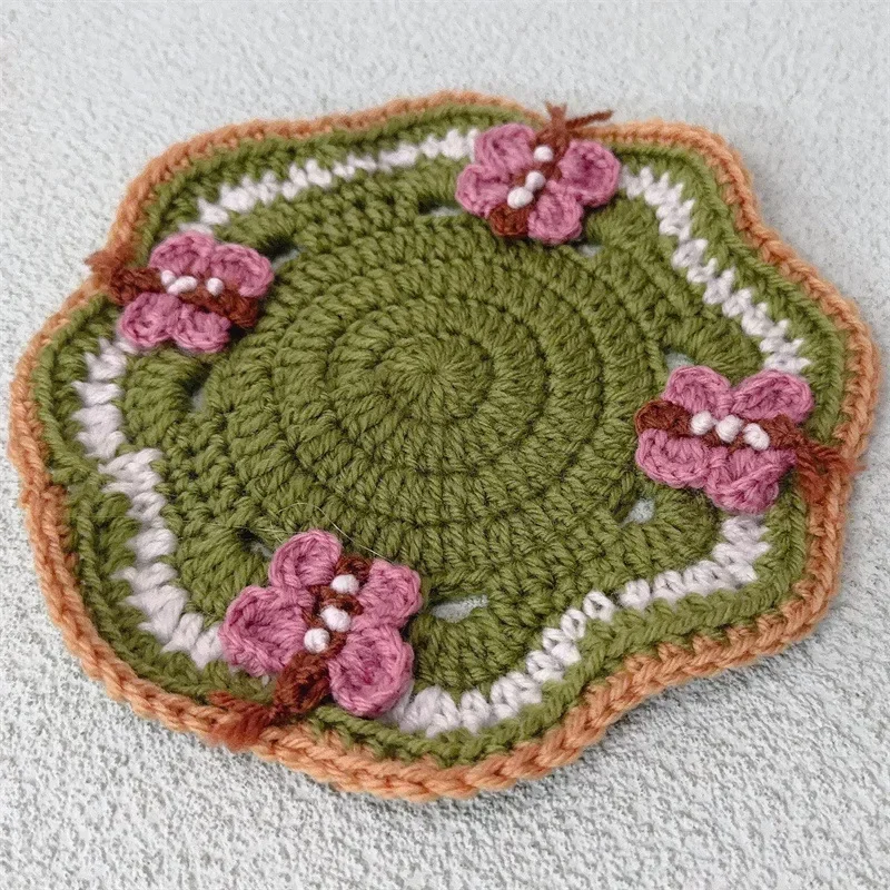 New Exquisite Butterfly Placemat Pure Hand-crocheted Tabletop Accessories Round Insulated Coaster