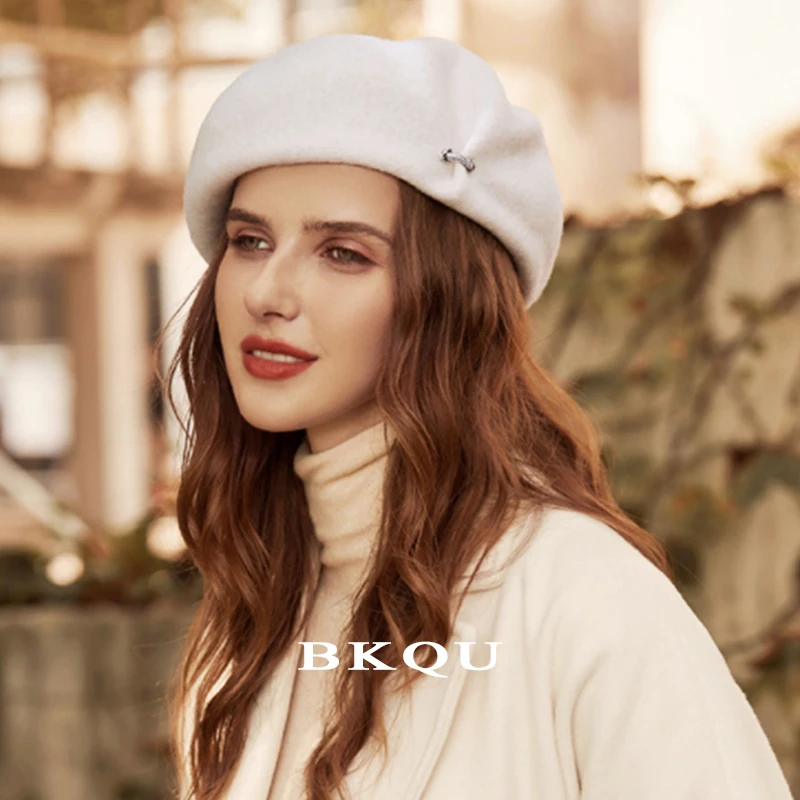 Elegant Ladies Wool Beret British 