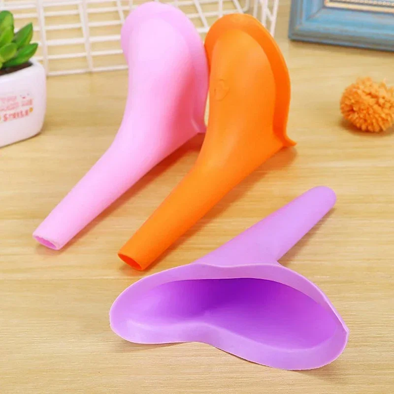 Portable Urinal Womens Field Emergency New Design Urinal Travel Camping Portable Female Urinal Soft Silicone Urination Device Stand Up