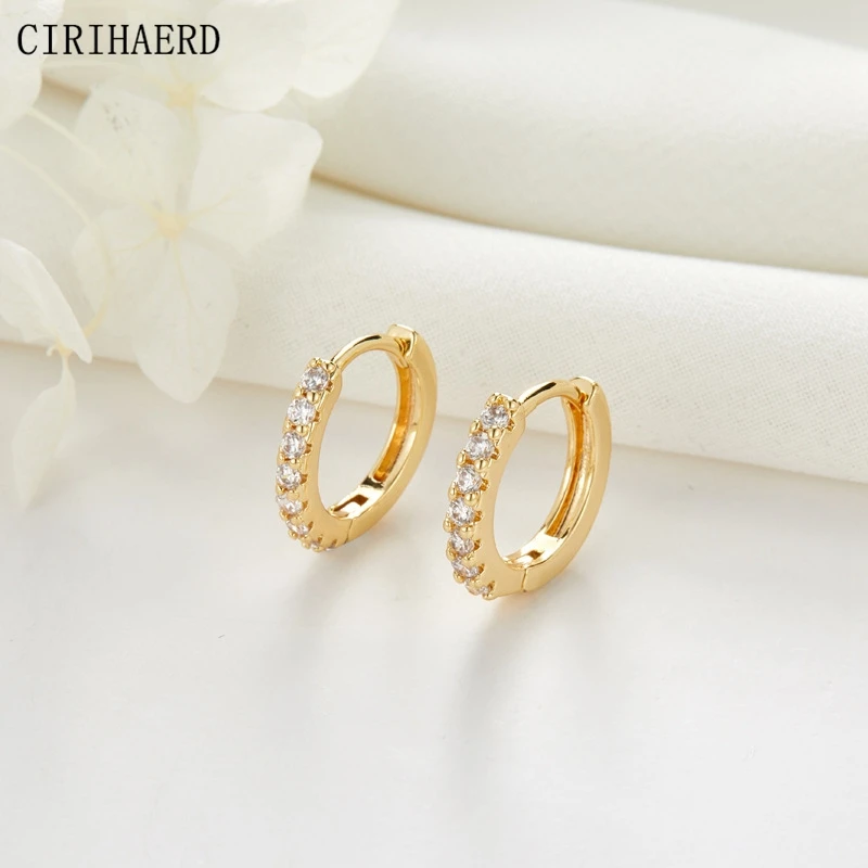 [haesool] 韓国アクセ☆☆YUE4470 Earring 全3色 haesool] 韓国アクセYUE4470 Earring 全3色 (HAESOOL/ピアス