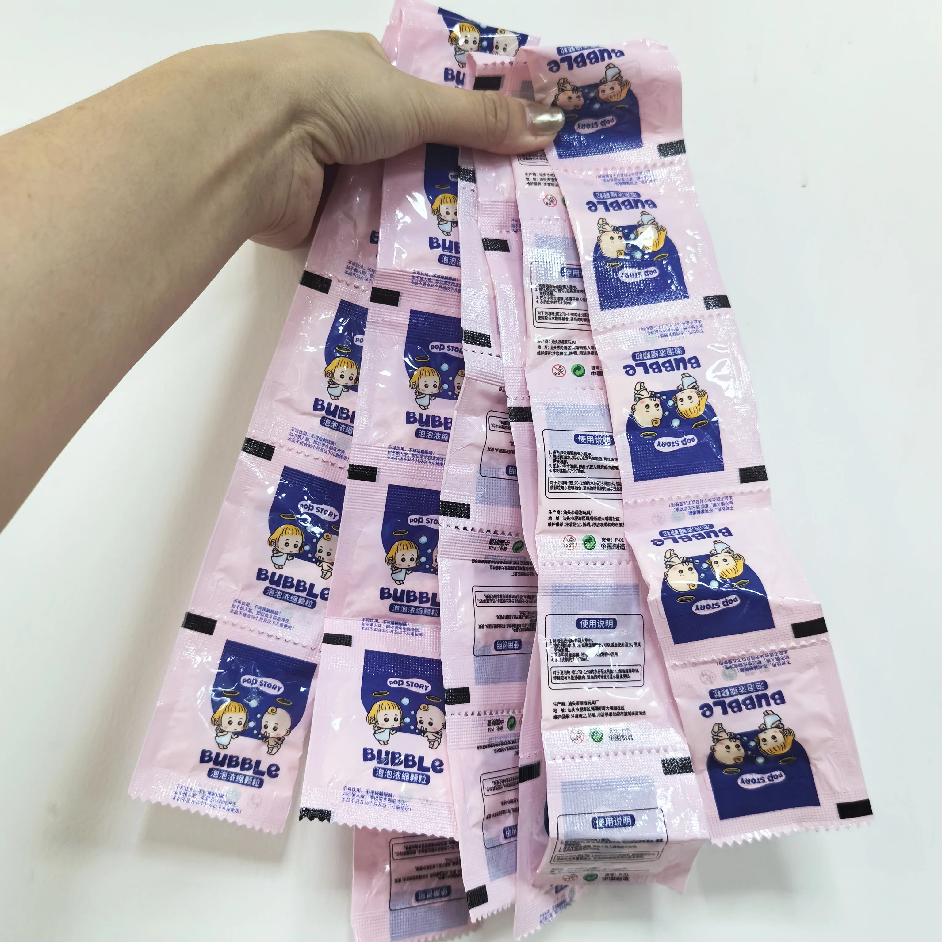 10-30pcs 버블 머신 보충 액체 다채로운 버블 농축 과립 10pcs ? 500ml 버블 건 보충 과립