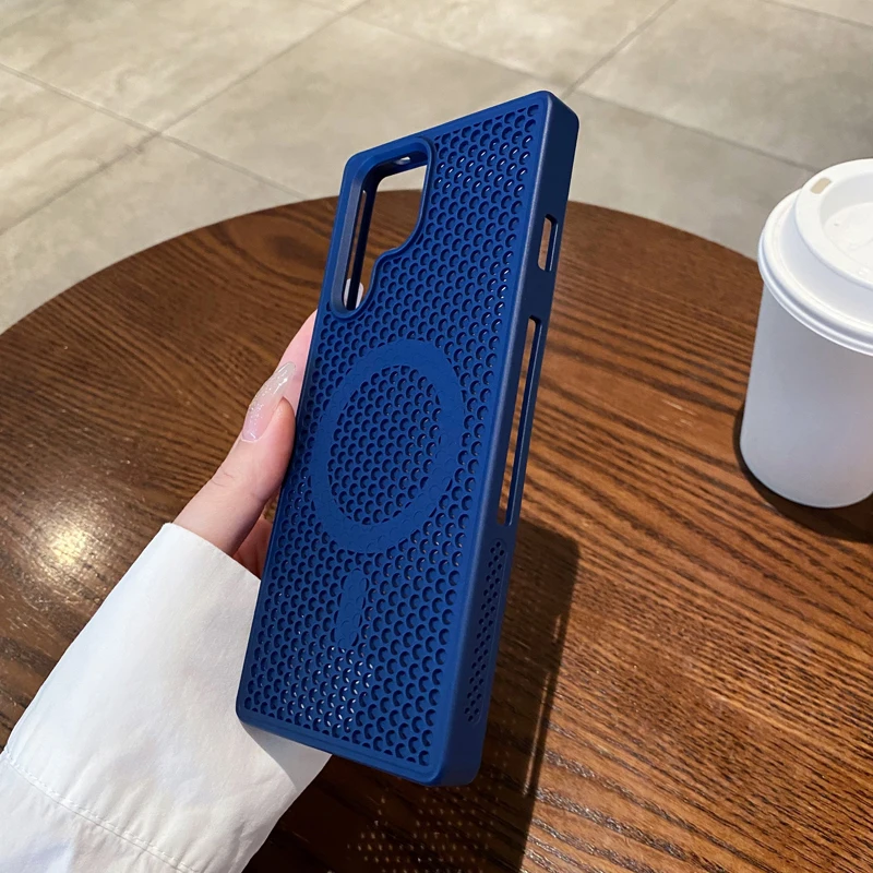 Magnetic Honeycomb Heat Dissipation Breathable Cooling Phone Case