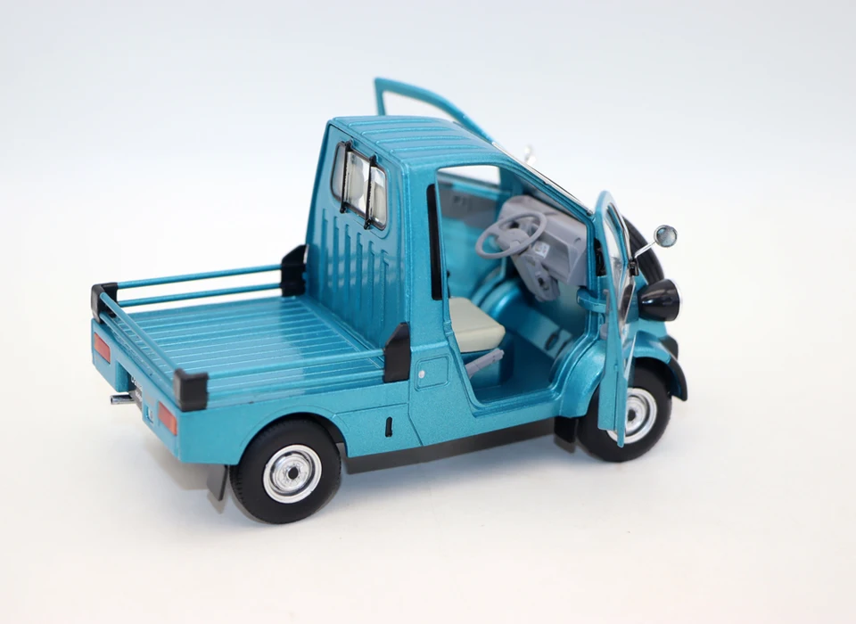 New 1/24 Scale Daihatsu Midget II 1996 d-type Diecast Alloy
