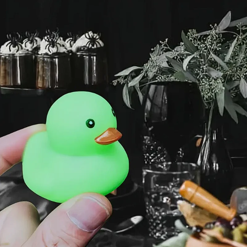 1-100 pcs Green Rubber Ducks, Toys Squeaky Rubber Ducks Cute Float Duckies for  Birthday Party Favors Class Prizes Car Decor 4