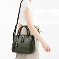 Sac à main Vintage en cuir PU pour femmes, sac à poignée supérieure avec pompon, fourre-tout de luxe de grande capacité, sac à bandoulière de Shopping 3