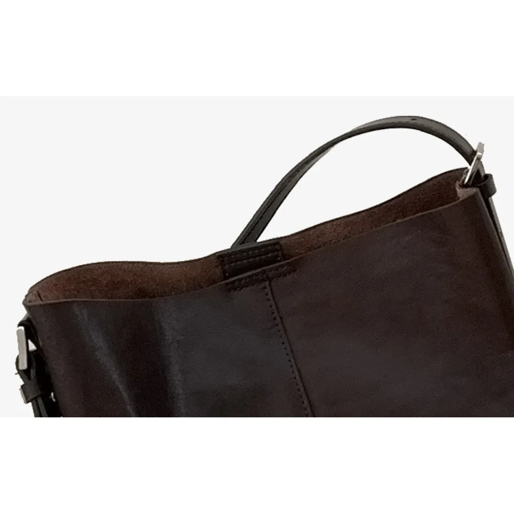 【 Vera pelle da donna 】 Borsa a secchiello monospalla in pelle bovina conciata al vegetale leggera e di lusso alla moda, sensoriale di alta qualità_voghion.com