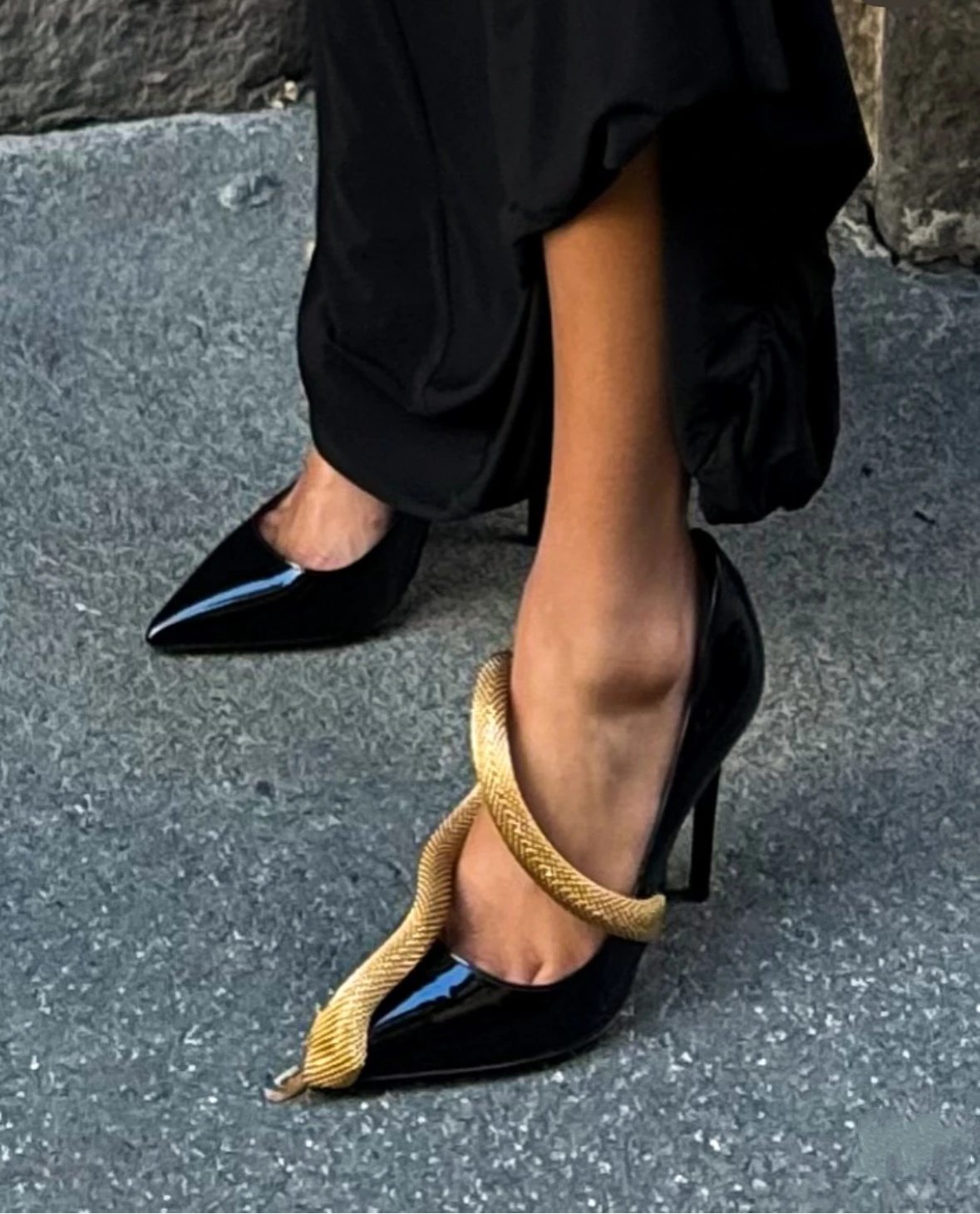 Alba - Gold Snake-Chain Patent Natural Leather Heels detail 5