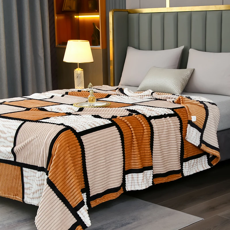 2024 New cross-border e-commerce plaid drawing a magic velvet printed blanket flannel milk velvet cover blanket 3