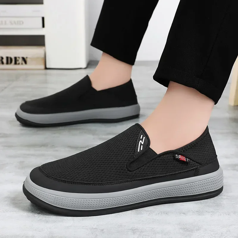 Men's Summer New Single Shoes Lightweight Breathable Sports Mesh Shoes Casual Wear Resistant Cloth Shoes 2