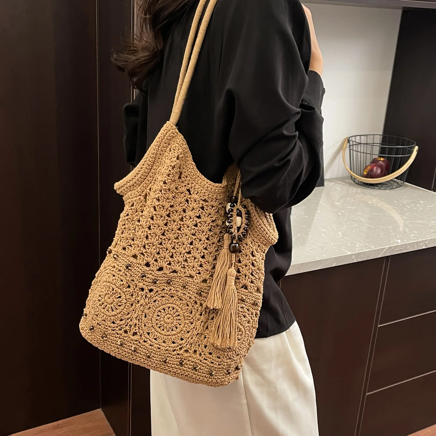 Handcrafted Cotton Yarn Woven Tote Bag - Stylish Large Zippered Beach & City Companion