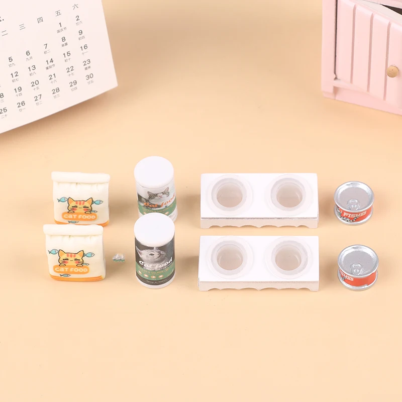 

1/12 Dollhouse Miniature Cat Food With Plate Simulation Dolls House Toys Dollhouse Home Decoration Accessories