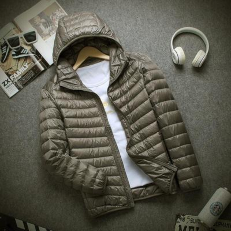 New Brand Winter Light cotton jacket Men's Fashion Hooded Short Large Ultra-thin Lightweight Youth Slim Coat Light cotton jacket