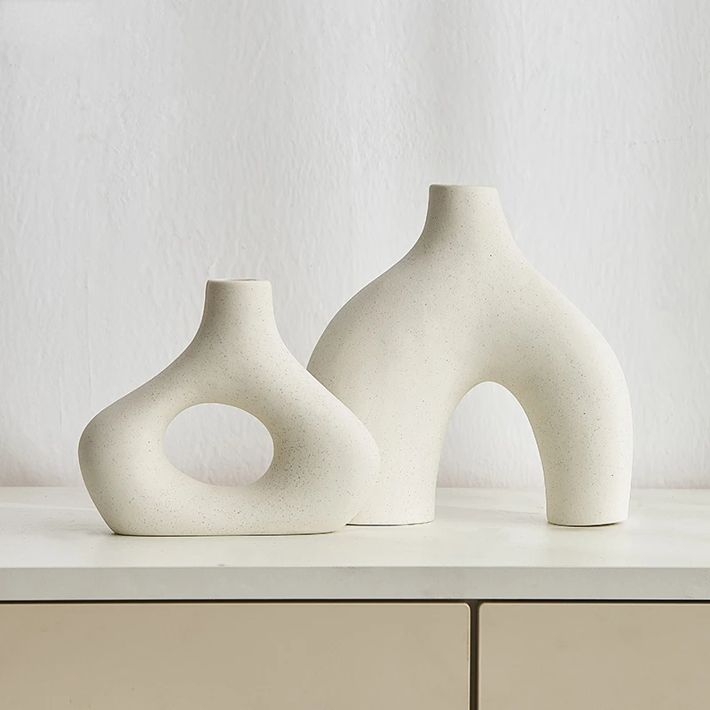 

Nordic Vase Circular Hollow Ceramic Donuts Flower Pot Home Living Room Decoration Accessories Interior Office Desktop Decor Gift