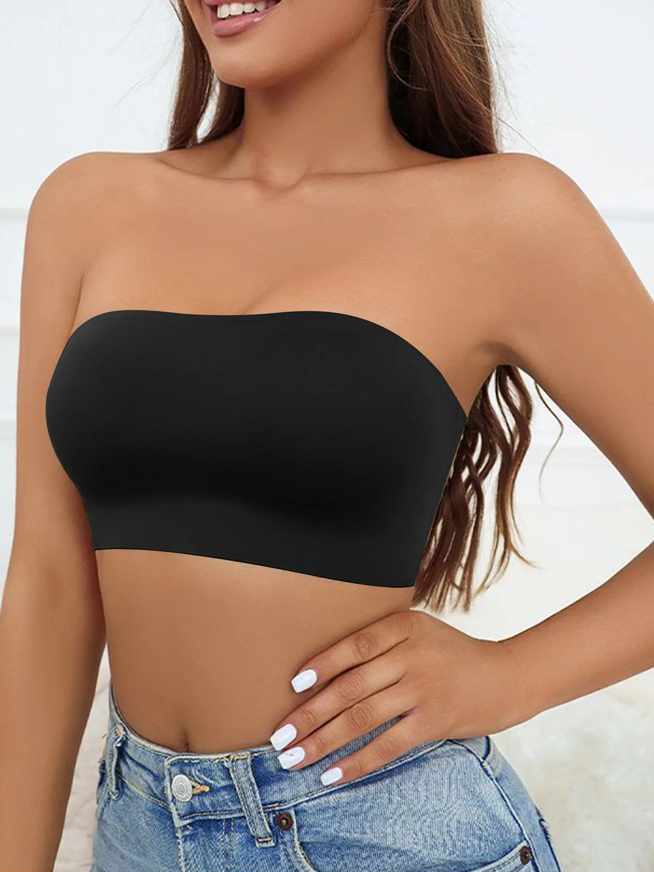 Description Picture 4 of itemWomen Tube Strapless Bra Chest Wrap Bandeau Unlined Seamless Breathable Comfortable Anti-skidding Ice Silk Bra Underwear Tops