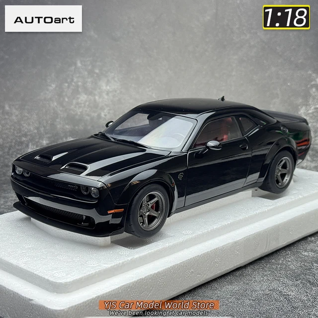 27 オートアート 1/18 ダッジチャレンジャー SRT HELLCAT 1/18 AUTOart