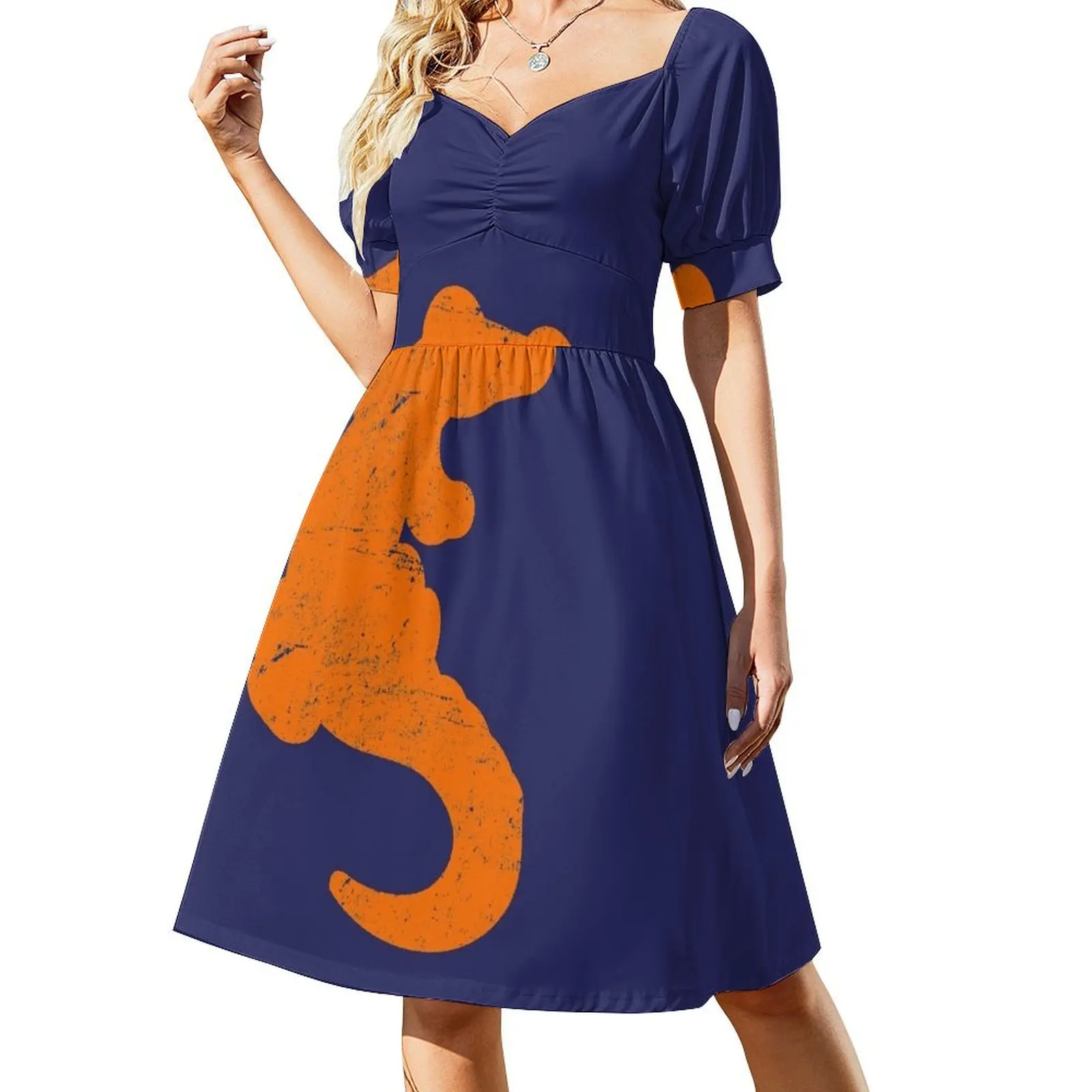 thumbnail image 1 of Vestido de manga corta con estampado de caimán naranja desgastado para mujer. Vestidos elegantes., 1 of 8