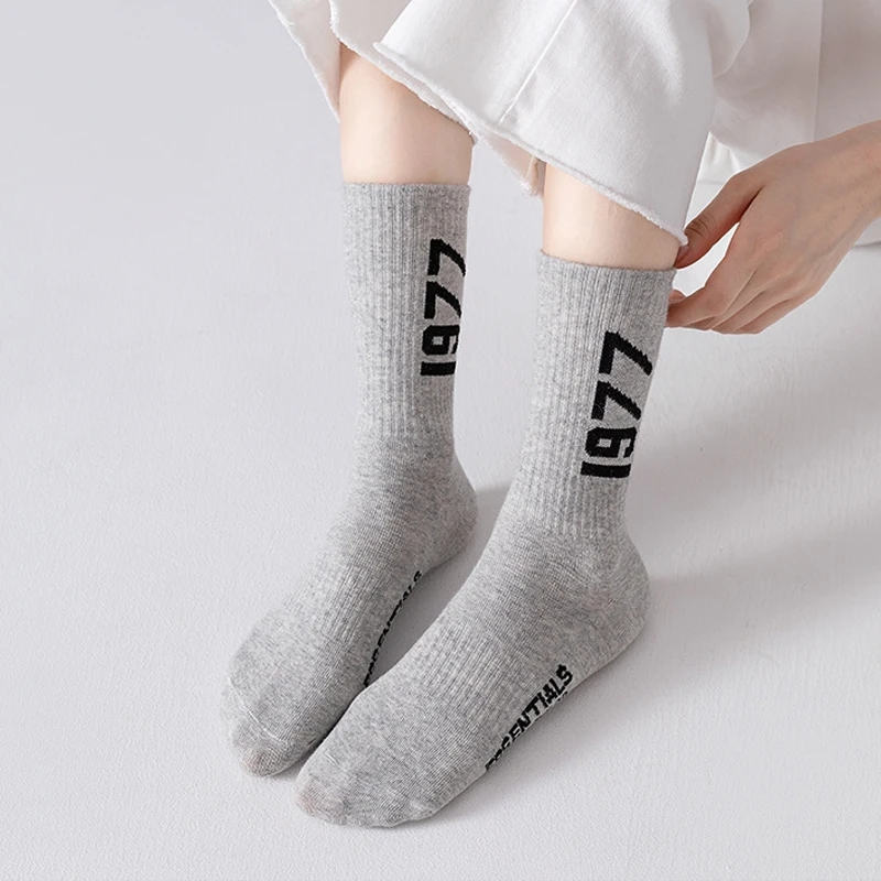 cotton socks kids socks cartoon socks cycling socks baby socks girls socks 4 Pairs hip hop sock sports skateboard fashion leisure gift socks