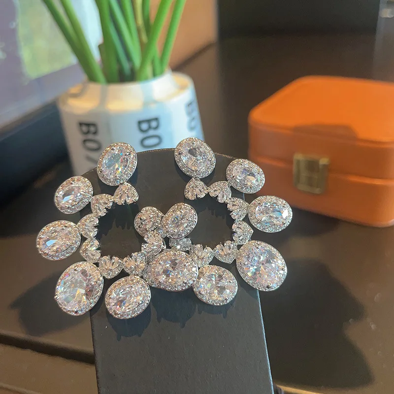 Bilincolor Luxury Large Petal Earrings  for Women