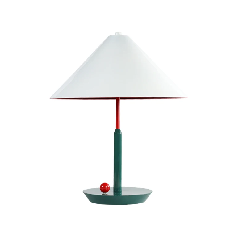 

French designer net celebrity contrast table lamp Nordic simple bedroom bedside table children's room study reading desk lamp