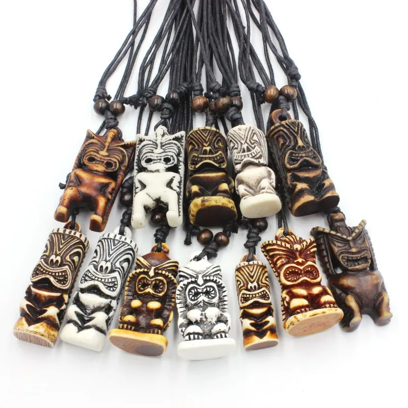 【中古】 Enchantment of Maori Mixed Lots 12pcs Imitation Bone Carved NZ Maori TIKI Men