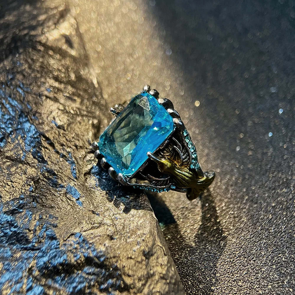 Retro Dragon Claw Golden Eagle Blue Gem Ring for Men & Women Antique Gothic Adjustable Open Ring Alloy Jewelry Lovers Gift 2