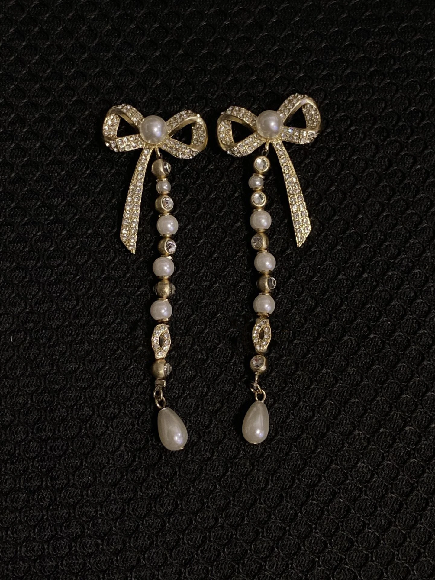 2022 Hot Trend Brand Zircon pearl Bow Earrings Ear Studs Everyday Wear Versatile Jewelry Atmosphere Fashion Cute